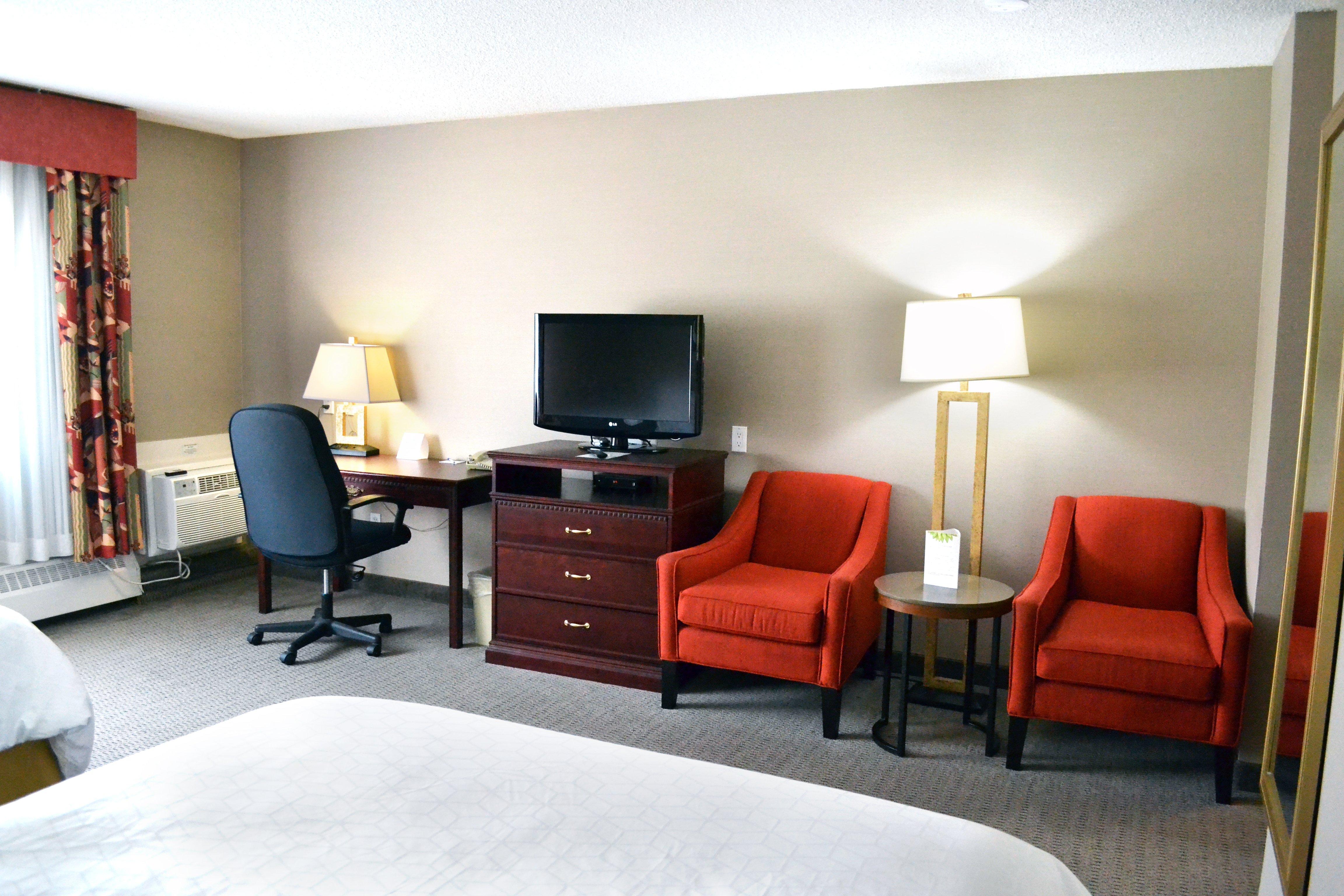 Holiday Inn Express Red Deer By Ihg Eksteriør bilde