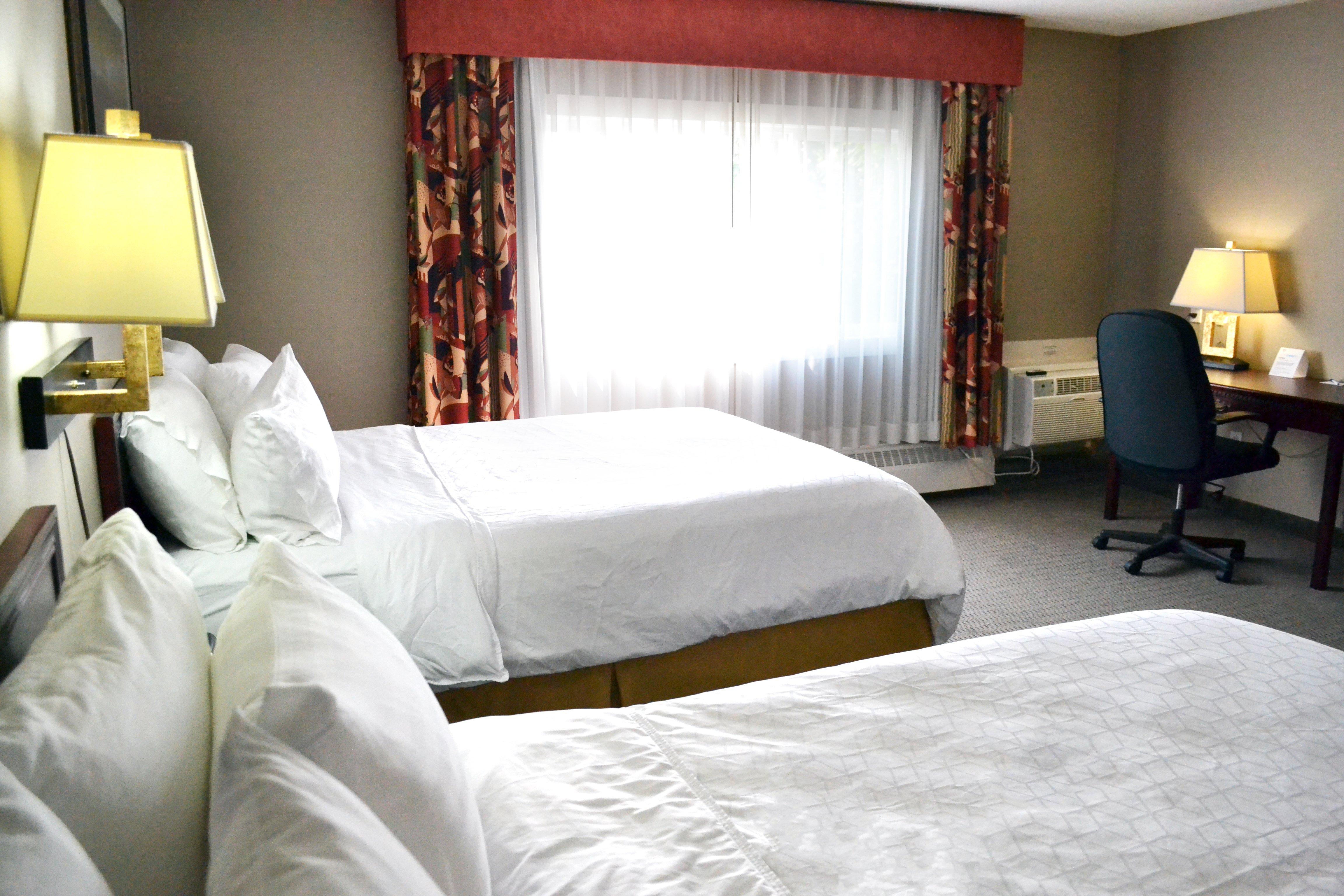 Holiday Inn Express Red Deer By Ihg Eksteriør bilde