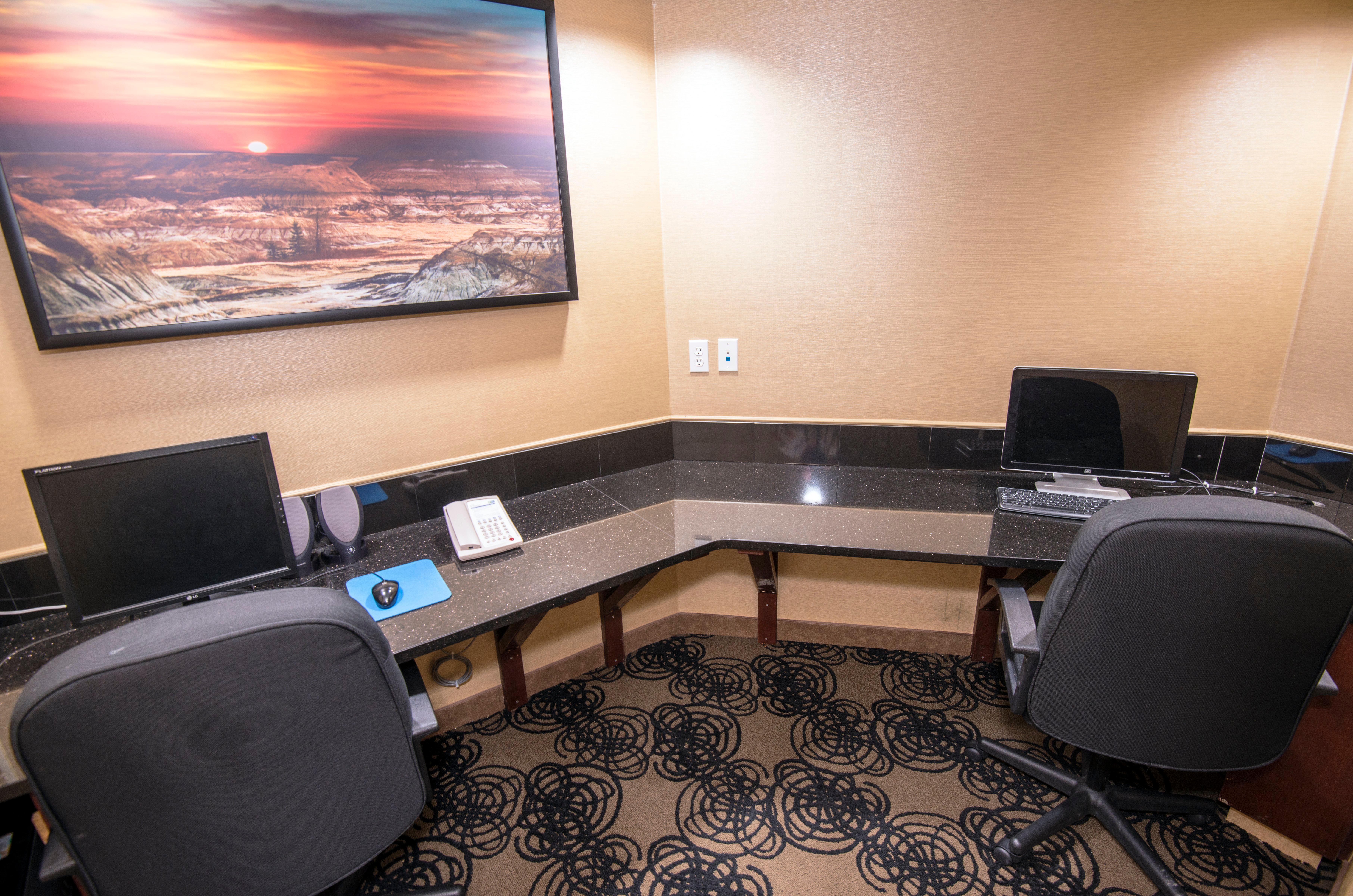 Holiday Inn Express Red Deer By Ihg Eksteriør bilde